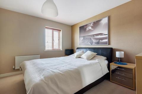 39 Appleton Drive, Basingstoke, RG24 9RW