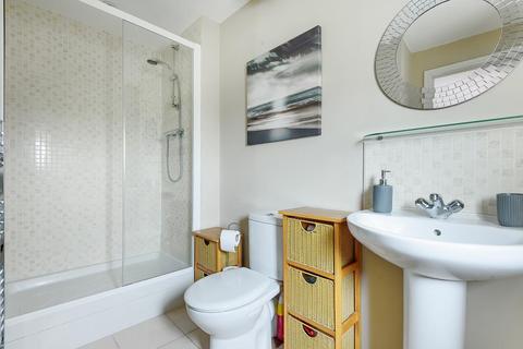 39 Appleton Drive, Basingstoke, RG24 9RW
