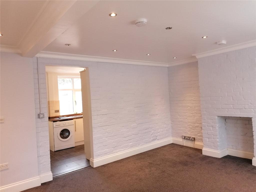 Stourbridge Road, Dudley, DY1 4 bed terraced house £900 pcm (£208 pw)
