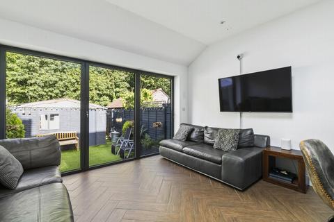 22 Brentvale Avenue, Southall, UB1 3ER