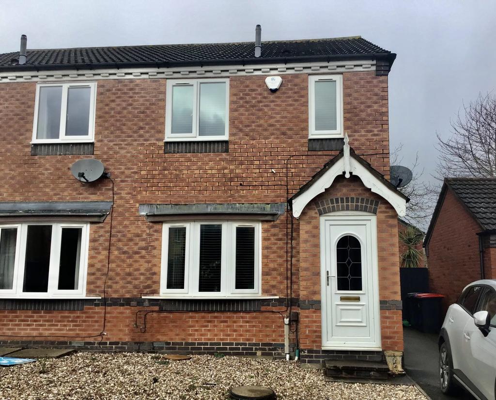Marlborough Way, Telford, TF3 3 bed semidetached house £180,000