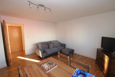 2 bedroom apartment to rent, St. Peters Street, Maidstone ME16