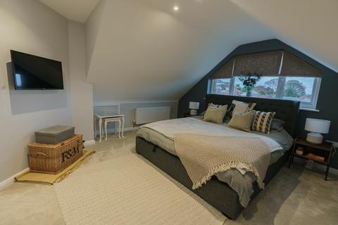 4 bedroom detached bungalow for sale - MOORDOWN Minterne Road BEAUTIFUL 4 Bed BUNGALOW