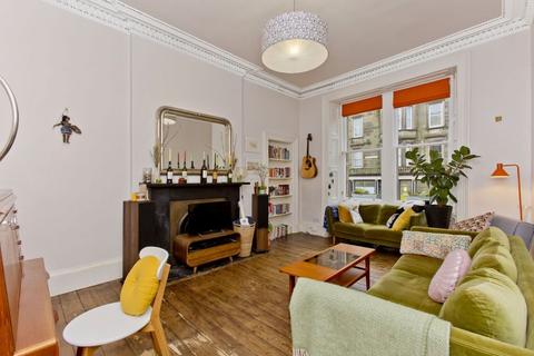 18/3 Polwarth Crescent, Edinburgh, EH11 1HW