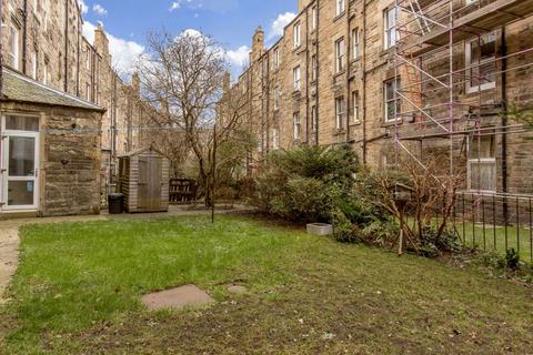 18/3 Polwarth Crescent, Edinburgh, EH11 1HW