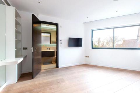 2a Willoughby Road, London, NW3 1SA