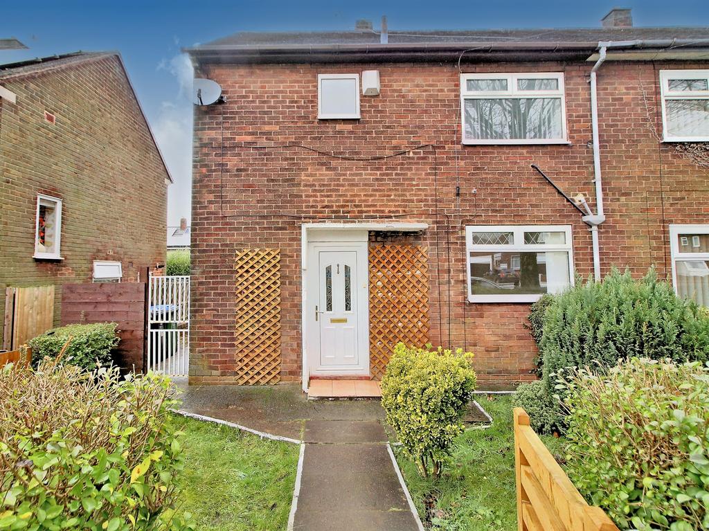 Bowness Road, Middleton, Manchester, M24 4WU 2 bed end of terrace house