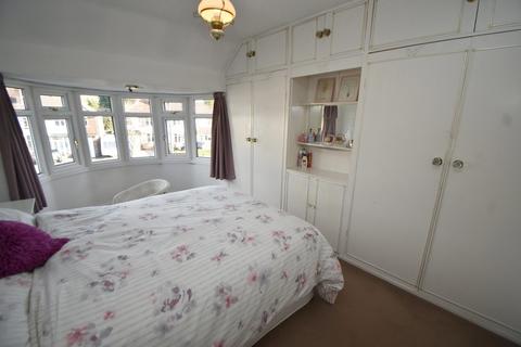 35 Braemar Road, Solihull, B92 8BU