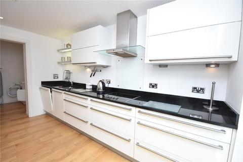 2 bedroom flat to rent, Dempsey Court, Queens Lane North, West End, Aberdeen, AB15
