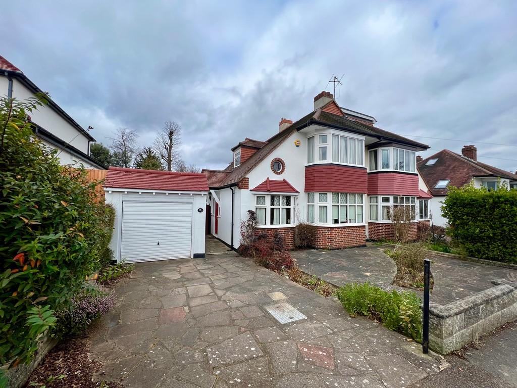 Northwood Road, Carshalton 3 bed semidetached house £640,000
