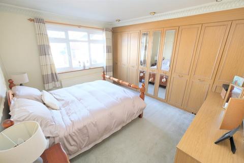 41 Hillview Road, Orpington, BR6 0SE