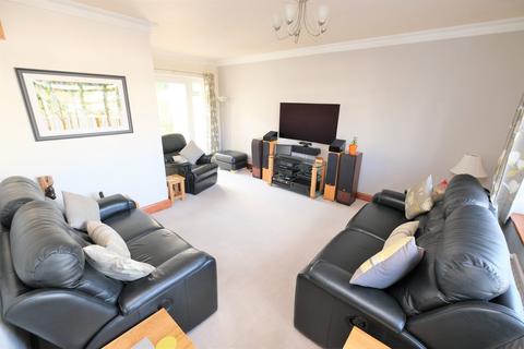 41 Hillview Road, Orpington, BR6 0SE