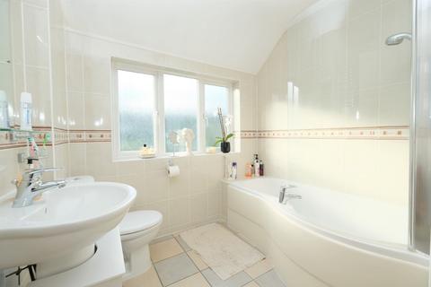 41 Hillview Road, Orpington, BR6 0SE