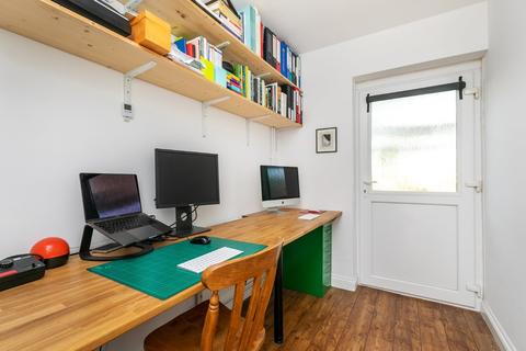15 Austen Close, Winchester, SO23 7HS