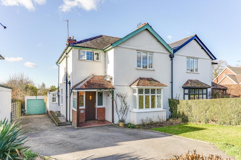 Debden Road, Saffron Walden 3 bed semidetached house £695,000