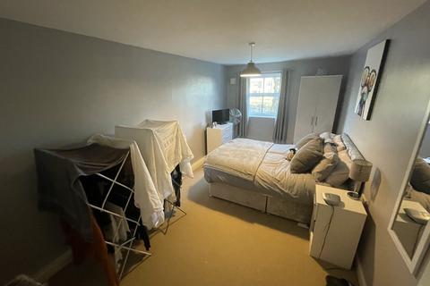 2 bedroom apartment to rent, COPPICE HOUSE POYNTON