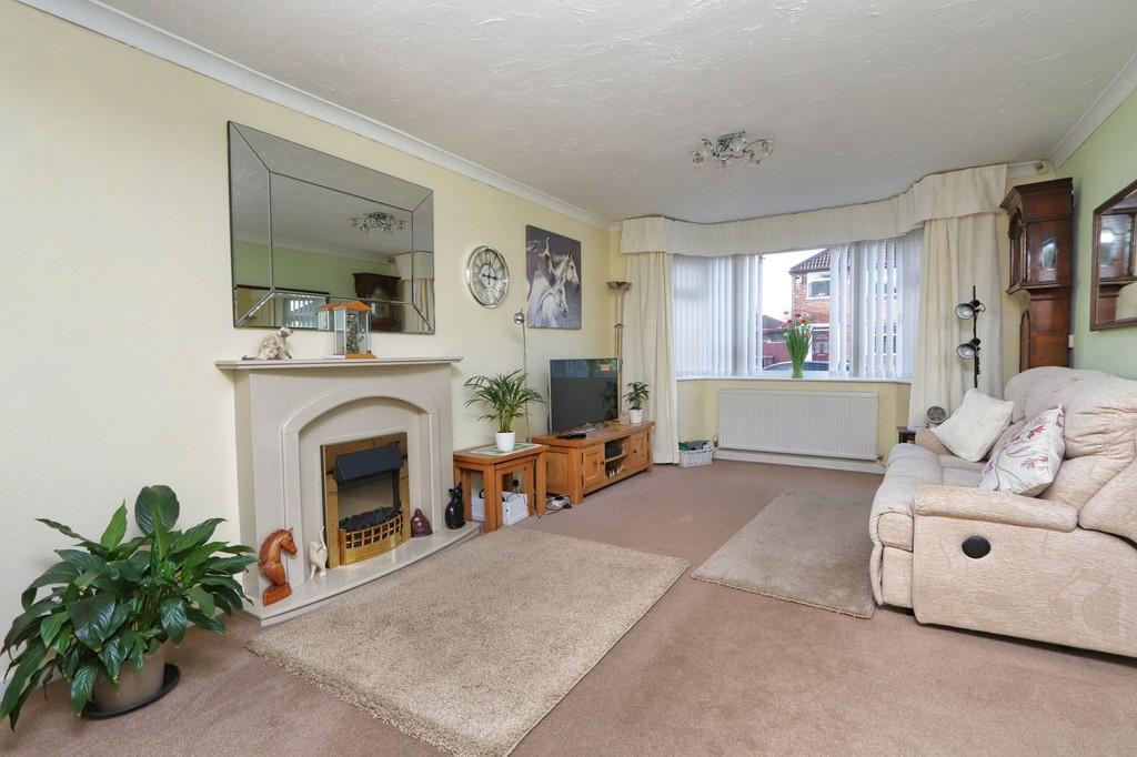 Parkstone Road, Irlam 3 bed semidetached house for sale £270,000