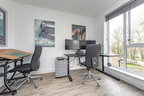 1 Tickners Way, Coulsdon, CR5 3GG