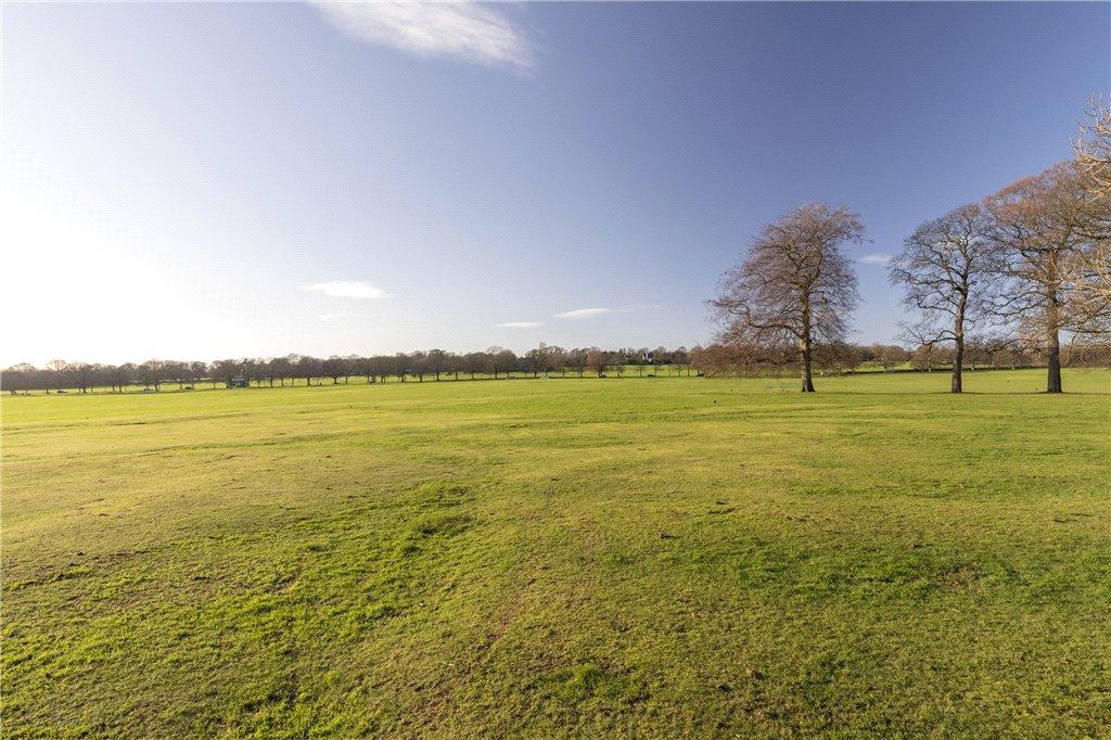Soldiers Field