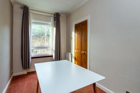 56 Curling Crescent, Glasgow, G44 4QH