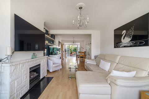 2 Ambleside Avenue, Beckenham, BR3 3RW