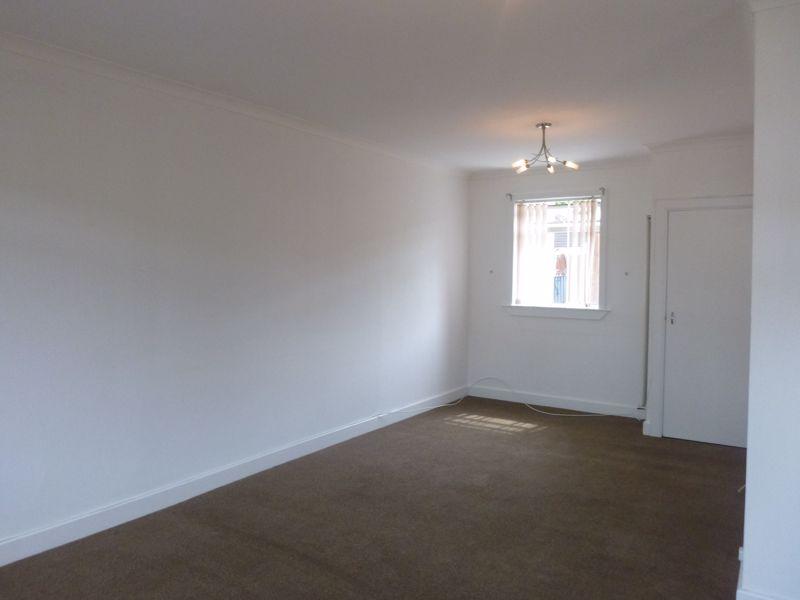 Pentland Place, Kirkcaldy 3 bed end of terrace house £775 pcm (£179 pw)