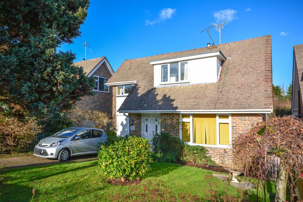 Battle Gates, Battle 3 bed detached house £420,000
