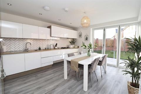 10 James Lloyd Drive, Stamford Bridge, York, YO41 1FF