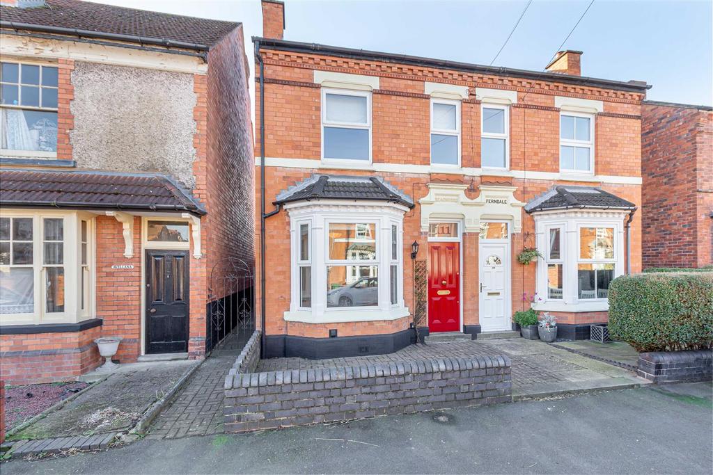 Woolhope Road, Worcester 2 bed semidetached house £270,000