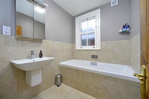 Little Orchard, 57 Ridgemount, Guildford, GU2 7TH