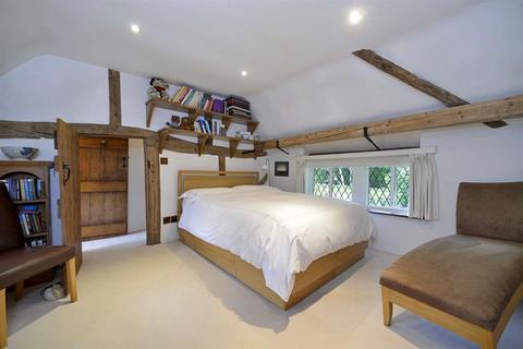 Cyder Cottage, 9 Pilgrims Way, Guildford, GU4 8AD