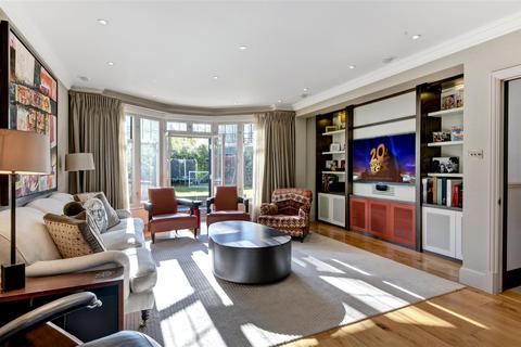 66 Southway, London, NW11 6SA