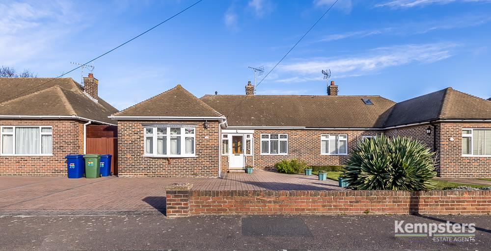 Orsett Heath Crescent, Grays 2 bed semidetached bungalow £425,000