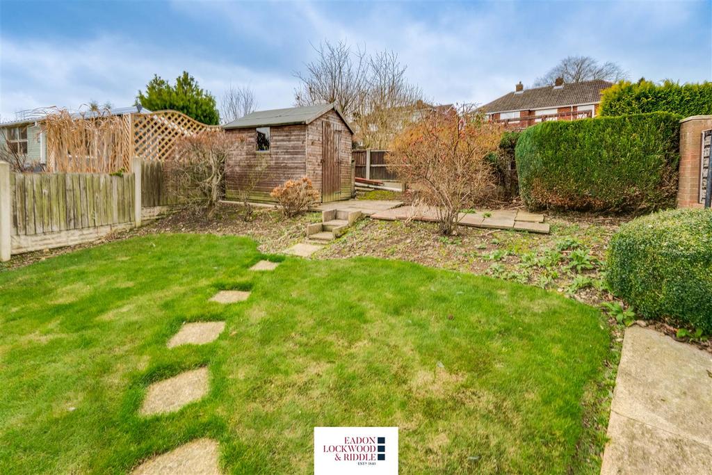 Rear Garden 2.jpg
