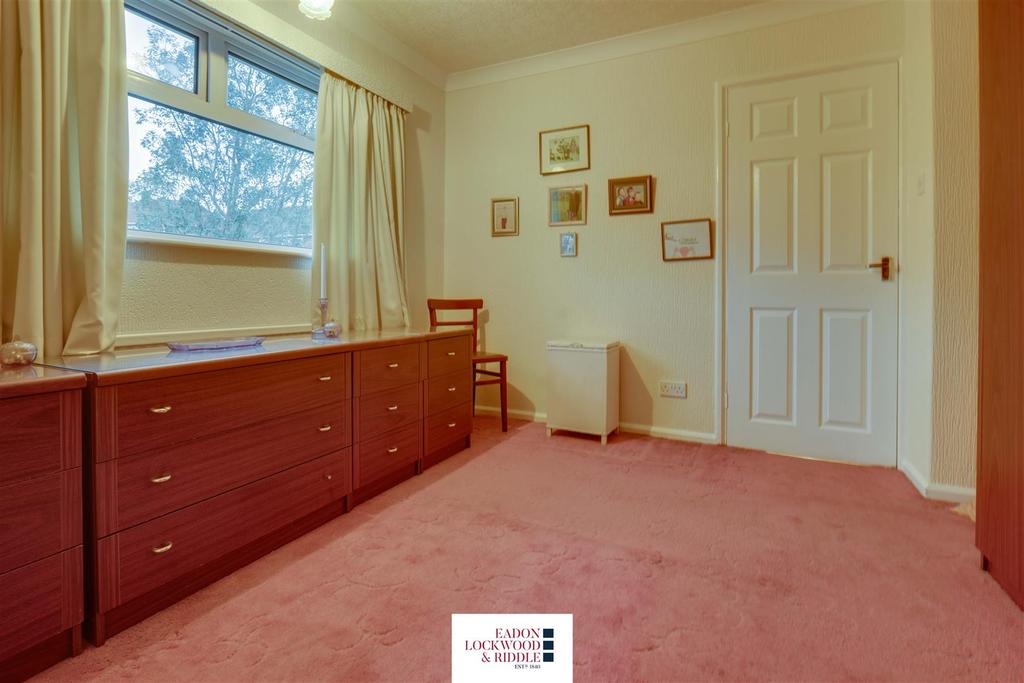 Bedroom 2-2.jpg