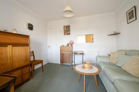 104 Fosseway Avenue, Moreton-in-marsh, GL56 0EA