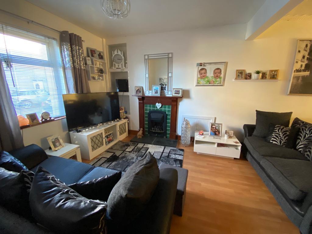 Caroline Street, Llanelli 2 bed terraced house £112,500