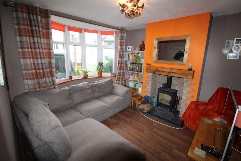 Dennis Hall Road, Stourbridge 3 bed semidetached house £239,950