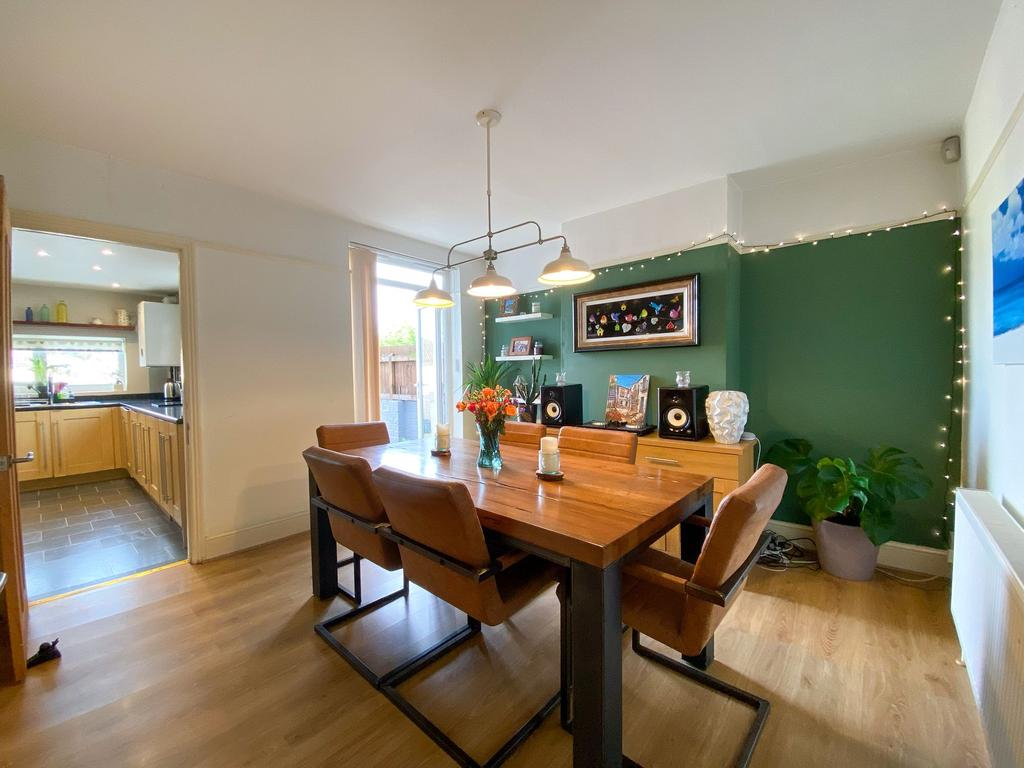 Hengrove Lane, Bristol, BS14 3 bed end of terrace house £310,000