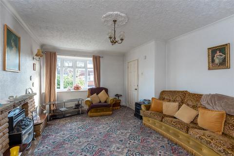 3 bedroom semi-detached house for sale - Elmdon Close, Penkridge, Stafford, Staffordshire, ST19