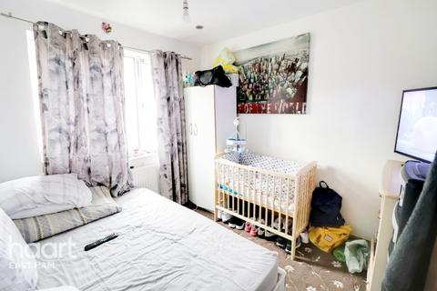 193 Walton Road, London, E12 5RN