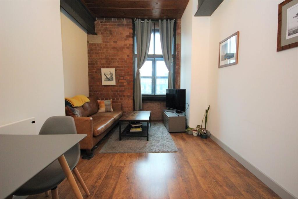 Worsley Mill, Blantyre Street Manchester M15 1 bed apartment £170,000