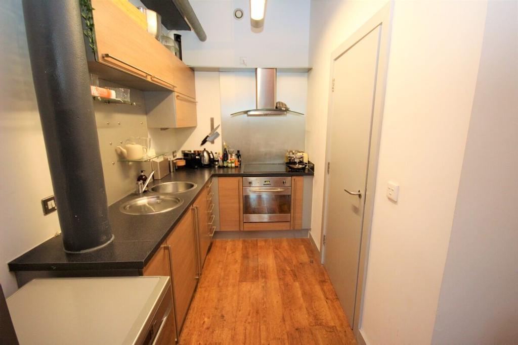 Worsley Mill, Blantyre Street Manchester M15 1 bed apartment £170,000