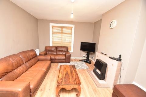 37 Alness Crescent, Glasgow, G52 1PJ