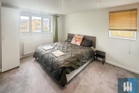 undefined, Lynton Avenue, Springwood, Huddersfield, HD1