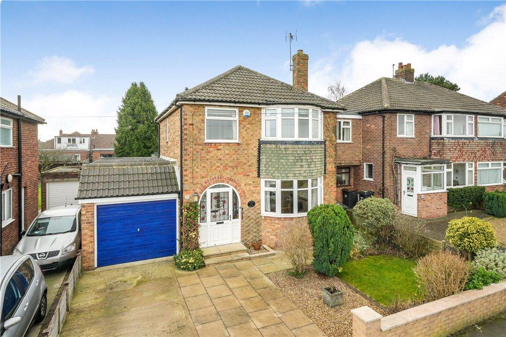 Kingsley Drive, Harrogate 3 bed detached house £350,000