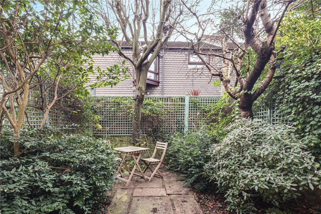 Garden View 3