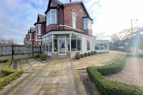 Property for sale - Cambridge Road, Southport, Merseyside, PR9