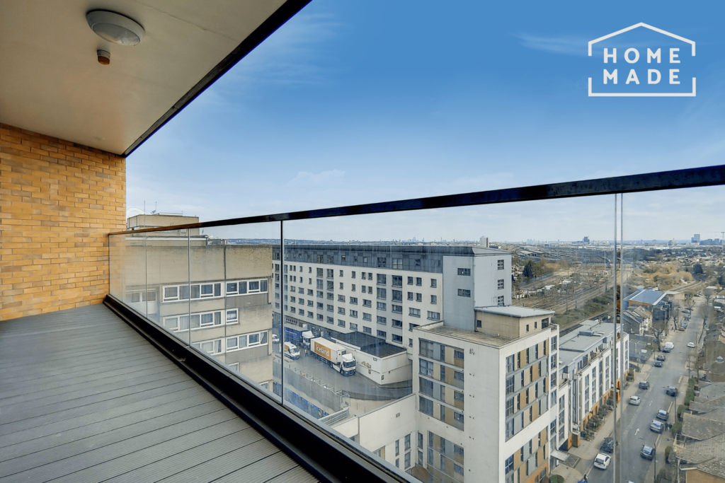 The Assembly, Wembley, HA0 2 bed flat £1,775 pcm (£410 pw)