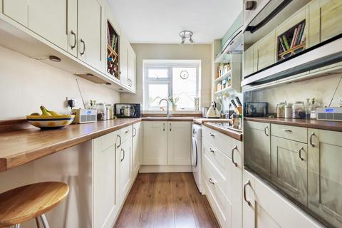 5, Mount Court Crescent Road, Kingston Upon Thames, KT2 7RQ